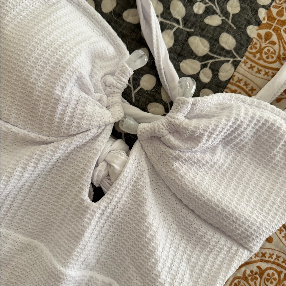 BECCA White Textured One Piece Swimsuit - Picture 2 of 5